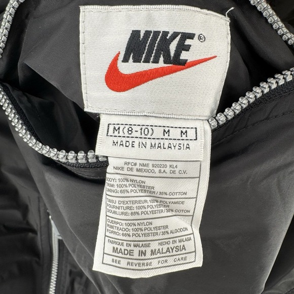 Nike Windbreaker Womens Medium Black White Center Swoosh Jacket Y2K 1/4 Zip - Picture 4 of 6